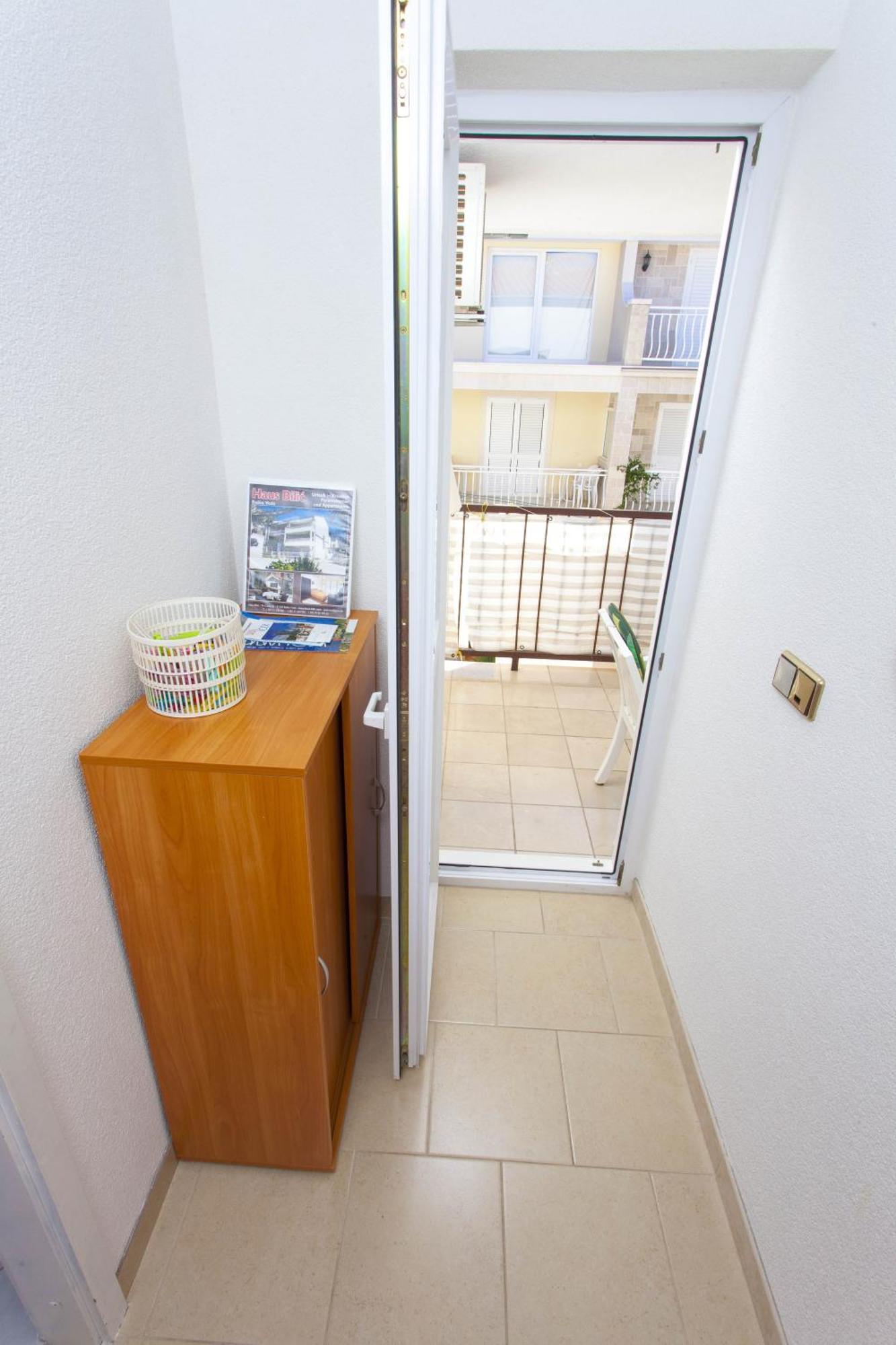 House Bilic Apartment Baska Voda Bilik gambar
