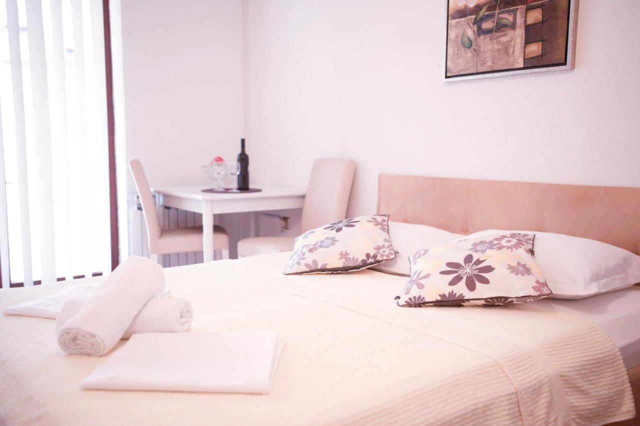 House Bilic Apartment Baska Voda Luaran gambar