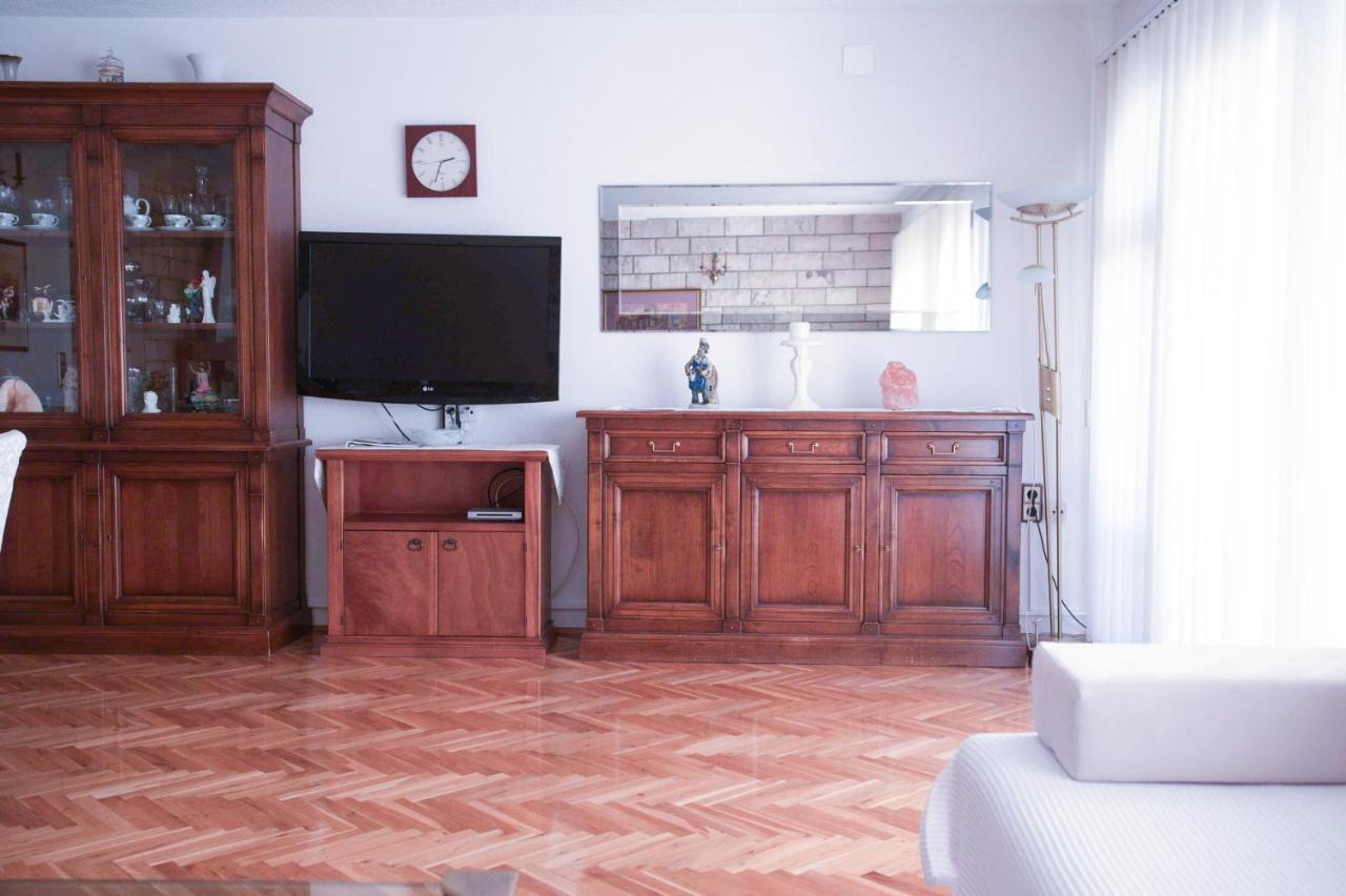 House Bilic Apartment Baska Voda Luaran gambar